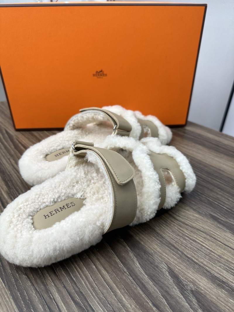 Hermes Slippers